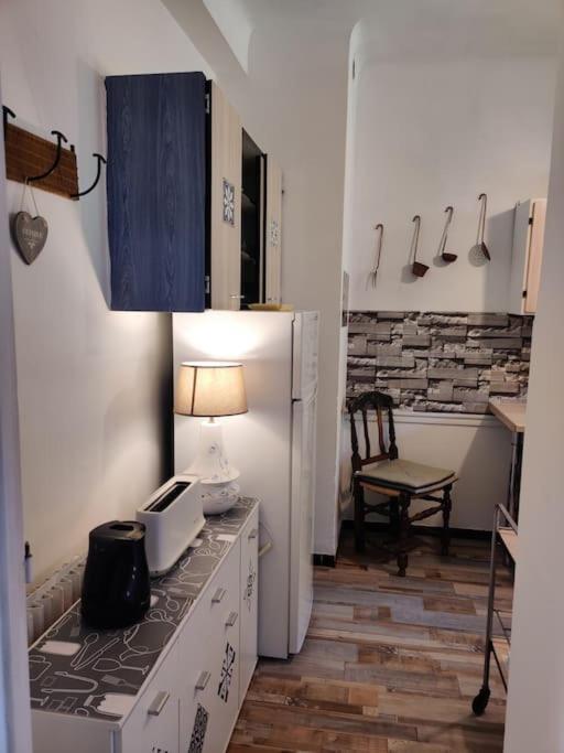 Vintage Flat On Villefranche Bay - Free Car Park Екстериор снимка
