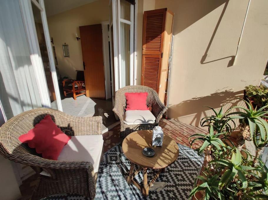 Vintage Flat On Villefranche Bay - Free Car Park Екстериор снимка